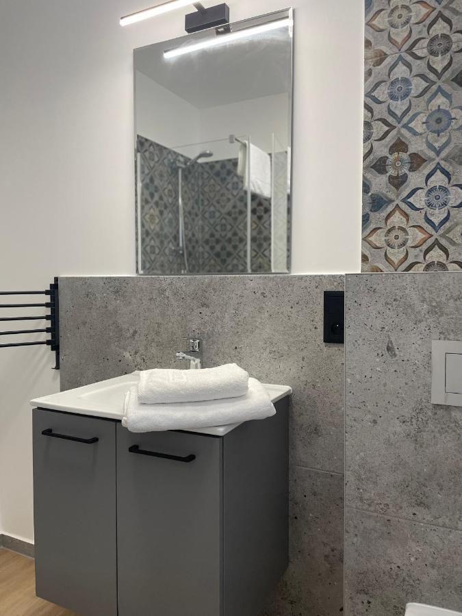 Apartamenty Boczna 3B Z Sauna I Balia Kudowa-Zdroj Dış mekan fotoğraf